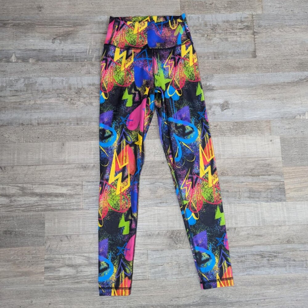 California Kisses * Tinie T Legging * Youth Medium